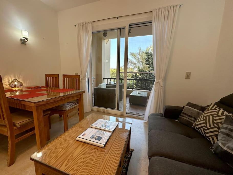 2 Bedroom Condo, With Pool, And Beach & Lagoon Access Hurghada Ngoại thất bức ảnh
