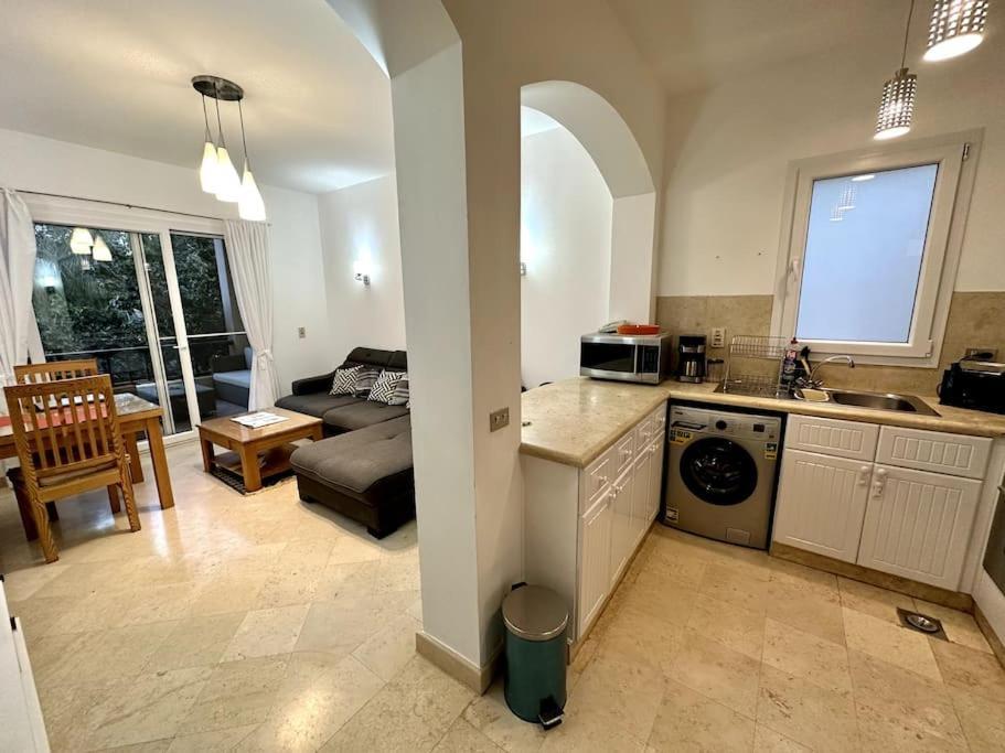 2 Bedroom Condo, With Pool, And Beach & Lagoon Access Hurghada Ngoại thất bức ảnh